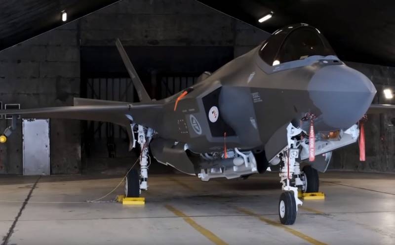 In the United States stopped the activities of Edwards AFB, where are the F-35 test