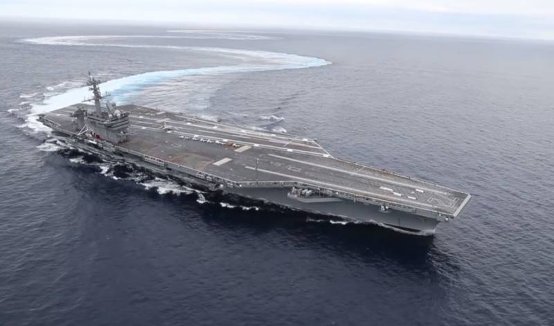 В ВМС США пока не знают, что делать при выявлении COVID-19 на боевом корабле в открытом море