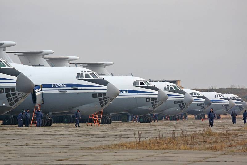 VKS RF prepared nine military transport Il-76 to fly to Italy