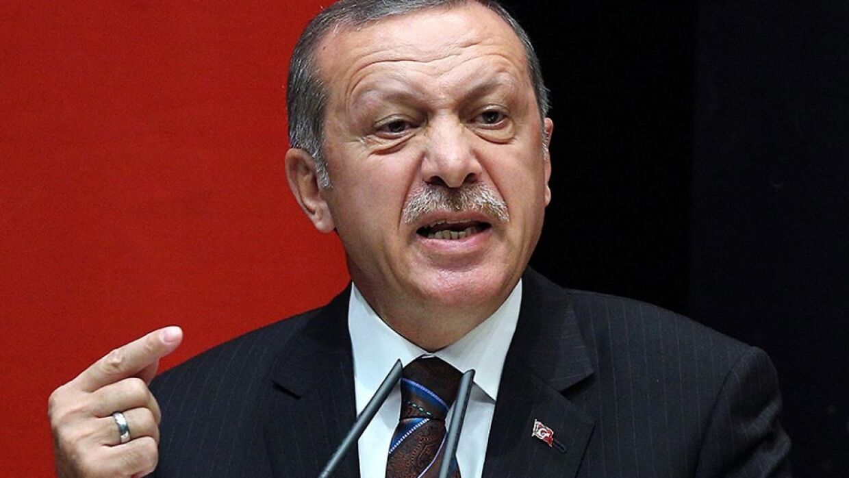 军事专家: Турция скрывает потери в Сирии ради политического рейтинга Эрдогана
