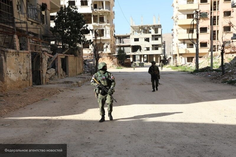 武装分子袭击巴哈尔组织办公室" 位于叙利亚代尔祖尔省