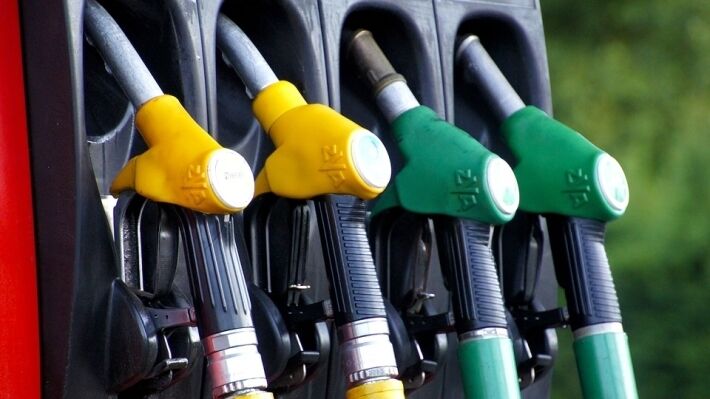 Бензин и дизтопливо оказались в уникальной ценовой ситуации