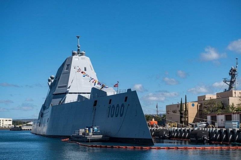 The lead destroyer Zumwalt officially joined the U.S. Navy