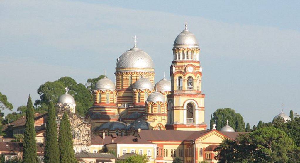 Coronavirus and church schism in Abkhazia