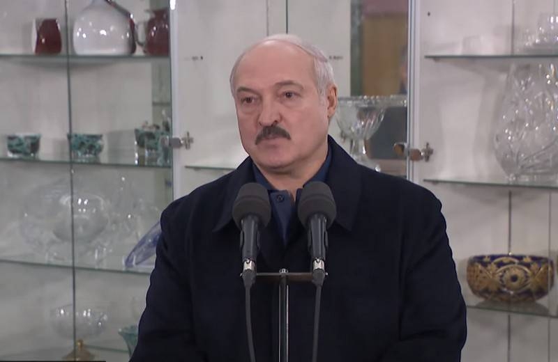 Lukashenko criticized coronavirus test systems received from Russia