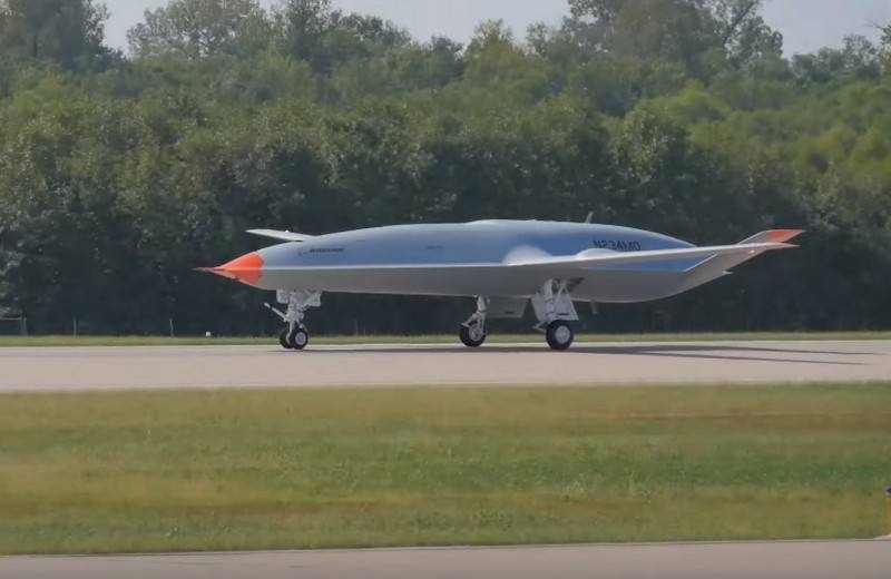 The first prototype carrier-based drone MQ-25A receive fueling equipment