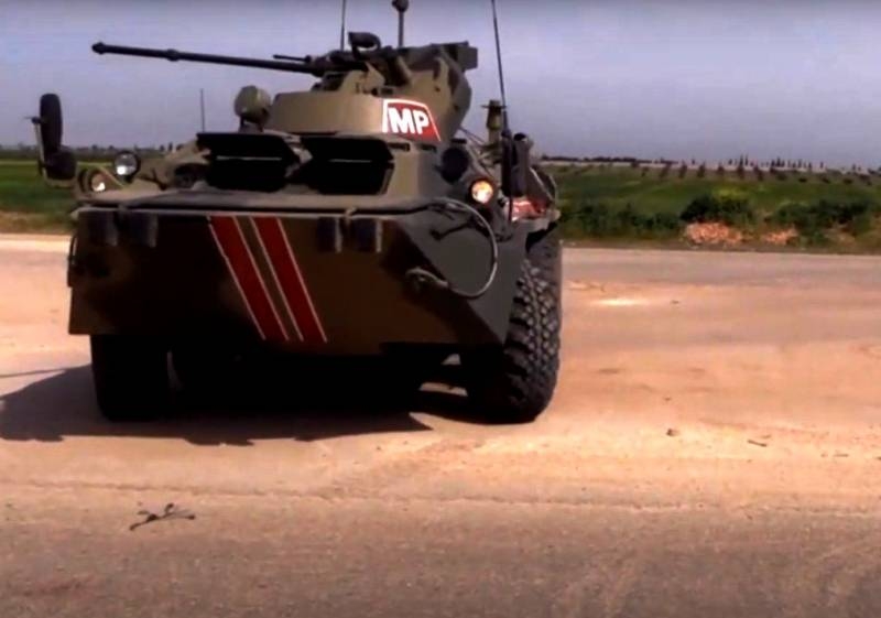 叙利亚, 20 四月: военные США перекрыли дорогу российскому патрулю в Хасаке