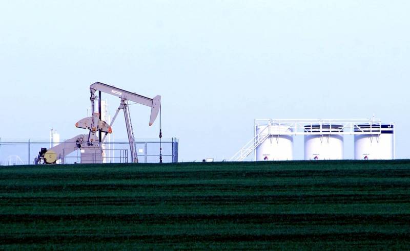 Соглашение ОПЕК+ не сработало: Почему падение нефти продолжается