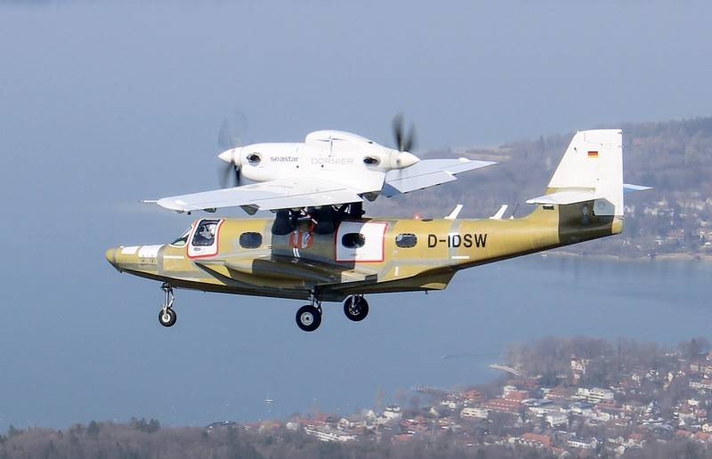 In Germany, he made the first flight amphibious aircraft Dornier Seastar CD2