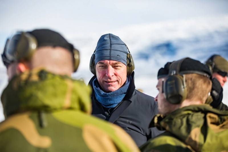 In Norway: army for the first time since 1905 years patrolling the border with Sweden