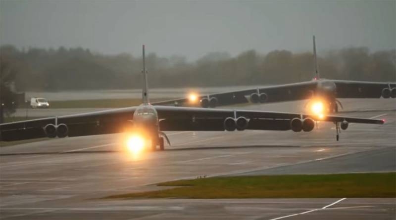 Pour la première fois depuis 2004 года ВВС США вывели 5 стратегических бомбардировщиков с Гуама без ротации