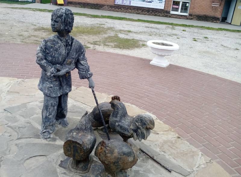Life of wonderful monuments: Sholokhovskaya «The fate of man» in Uryupinsk