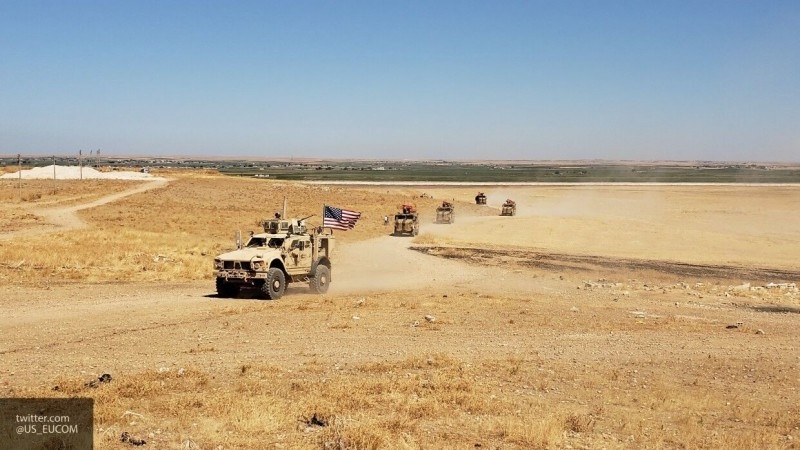 American convoy scared of the Syrian military and turned back