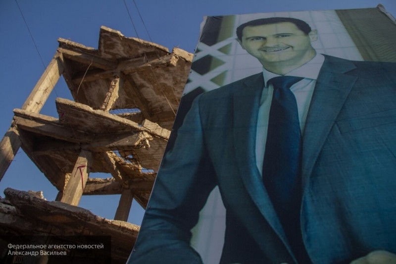 Асад демонстрирует возвращение Сирии к мирной жизни, восстанавливая Алеппо