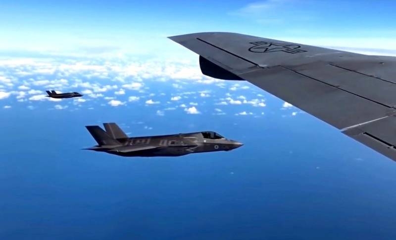 What will happen when «meeting» stealth fighters F-35 and J-20: the role of EPR parameters