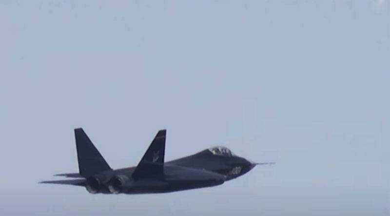 Chinese expert: Fighter J-31 in one of the parameters came close to F-35