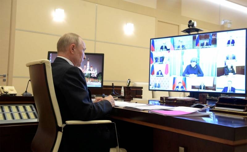 Отмена режима нерабочих дней и новая помощь от государства: о чём говорил Путин в своём обращении