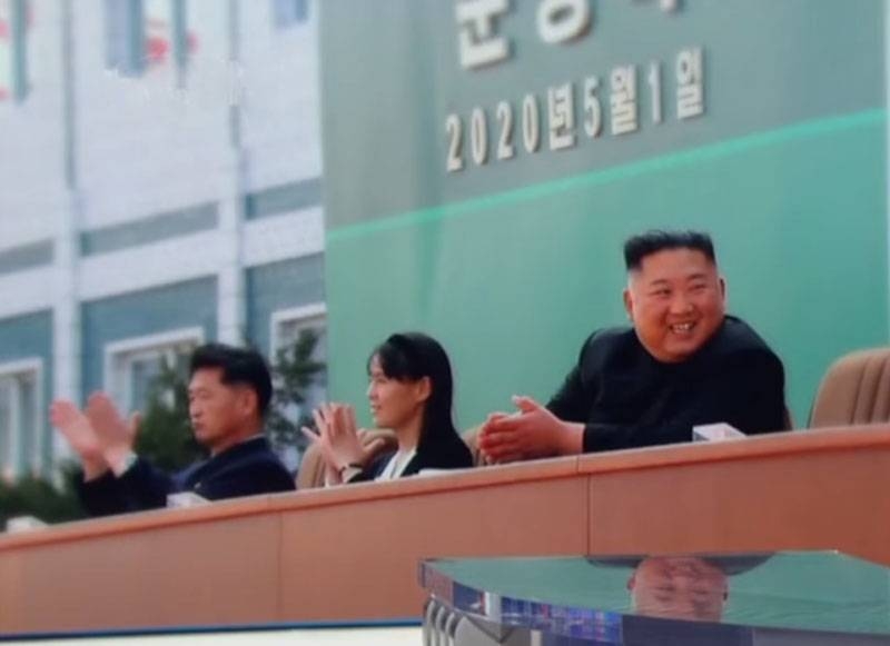 Ответ западным и южнокорейским СМИ: Ким Чен Ын появился на публике