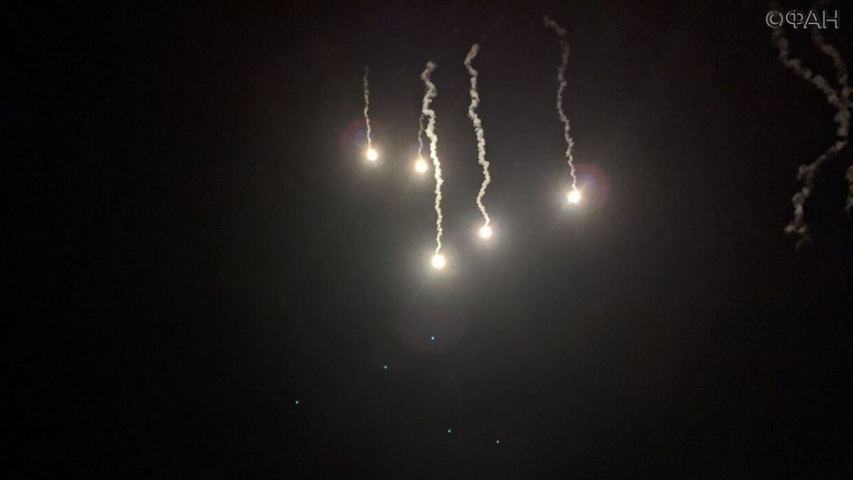 Victory Day fireworks held in Latakia