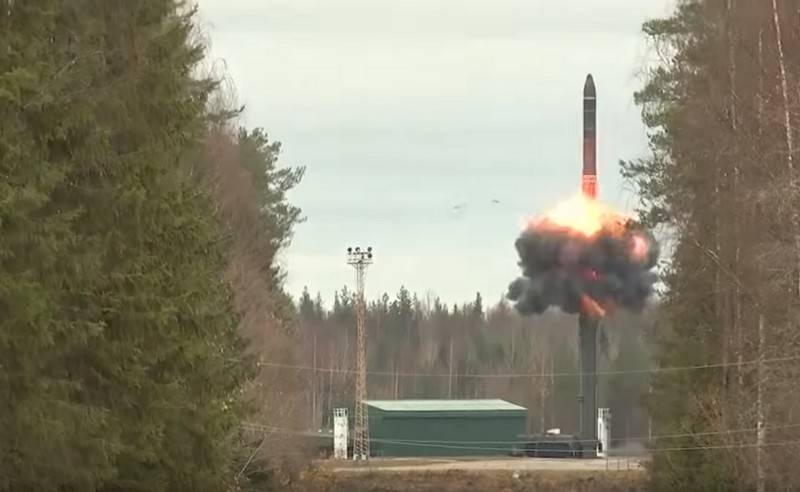 РВСН продолжают перевооружение на ракетные комплексы «亚尔斯»