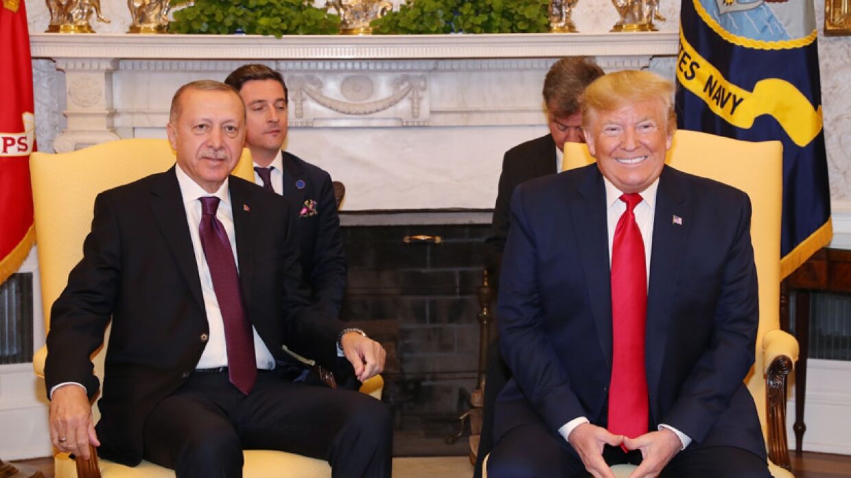 Шаповалов назвал отношения США и Турции в Сирии переходом от одного кризиса к другому