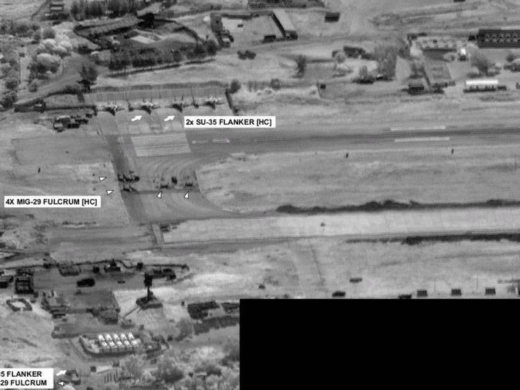 США показали фото «переброски самолётов ВКС России в Ливию»
