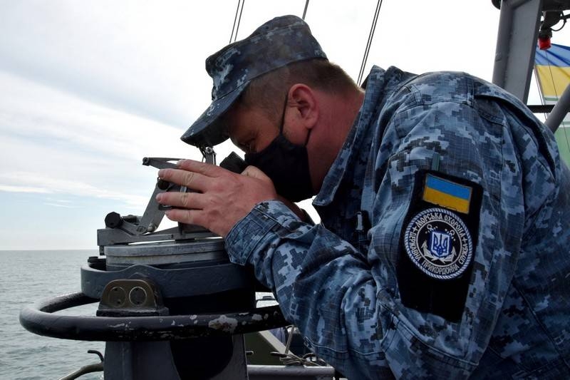 В Азовском море прошли учения с боевой стрельбой Пограничной службы Украины