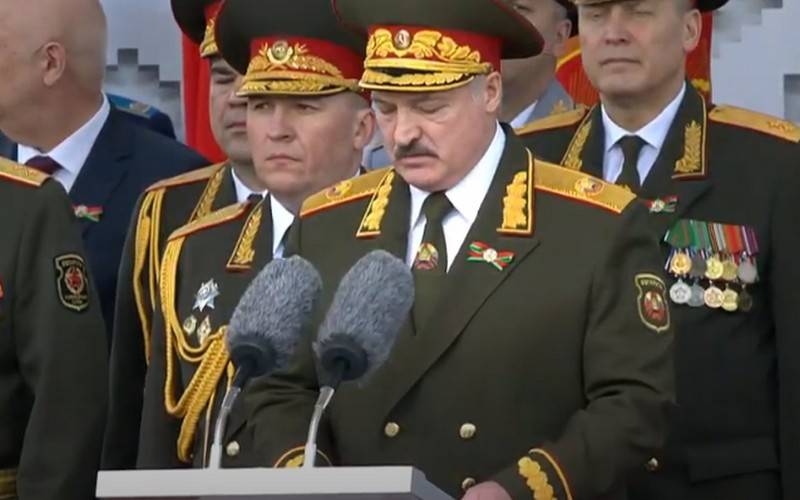 Parade has begun in Minsk, dedicated to the 75th anniversary of the Great Victory
