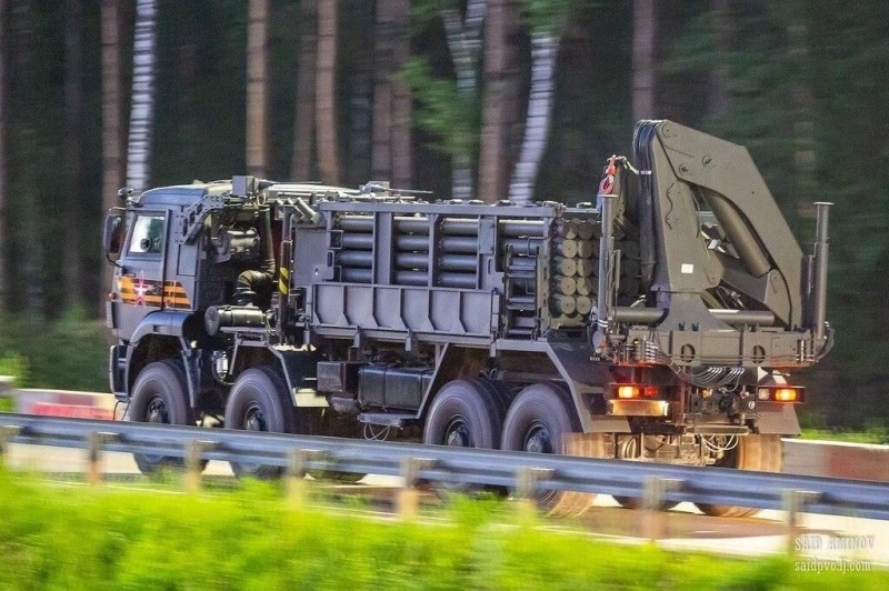 El experto militar Rozhin apreció el poder del último vehículo de combate ruso ISDM