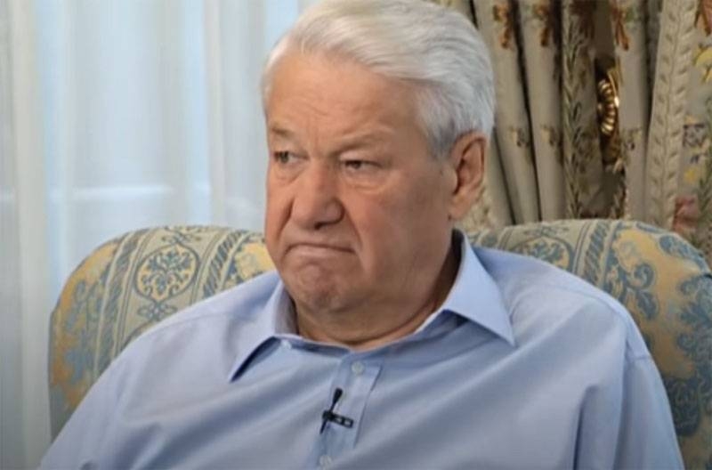 Американская пресса рассказала, как Ельцин просил Клинтона помочь победить на выборах