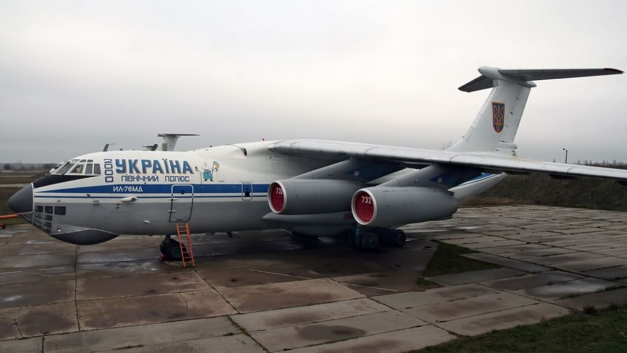 Astra Militarum: о сбитом Ил-76 ВСУ в Луганске и плохой памяти Зеленского