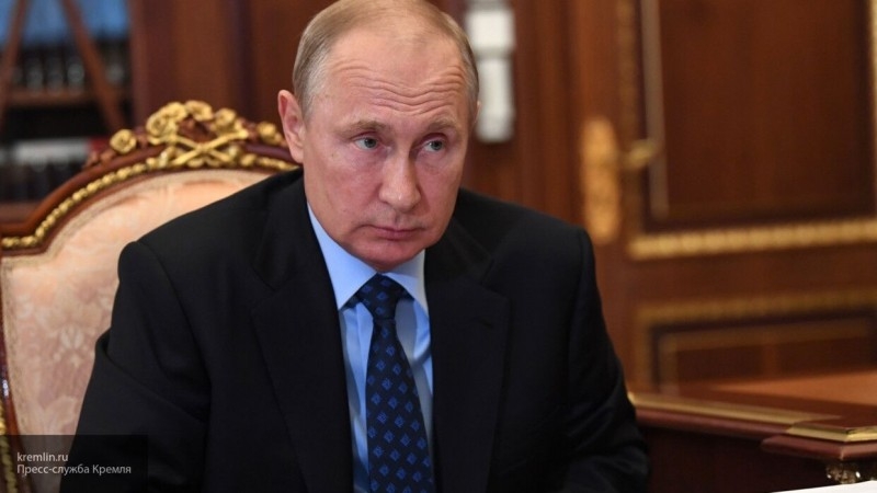 Путин заявил о безосновательности заявлений о "вбросе" коронавируса