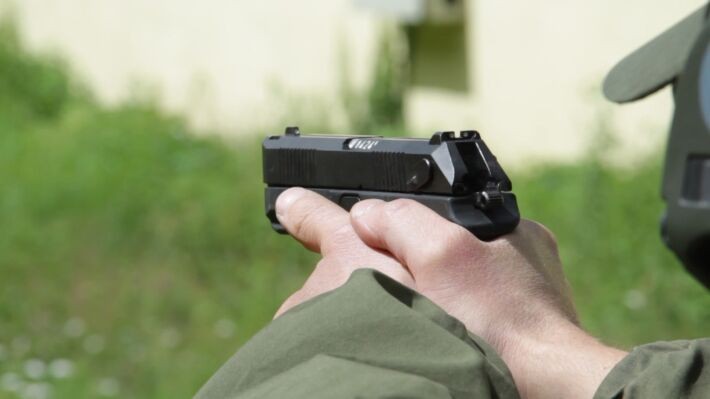 In Russia, create a new pistol in caliber 9x19 mm