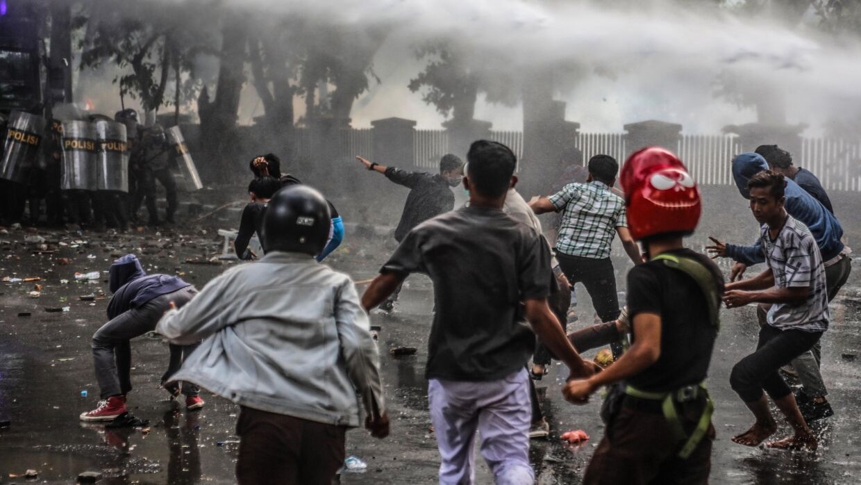 Индонезия между идеологией и исламом: как военные могут решить конфликт в обществе
