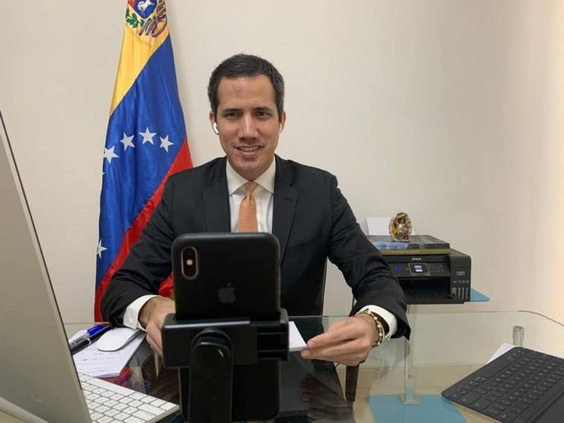 Venezuelan Foreign Ministry requires France to extradite Juan Guaido