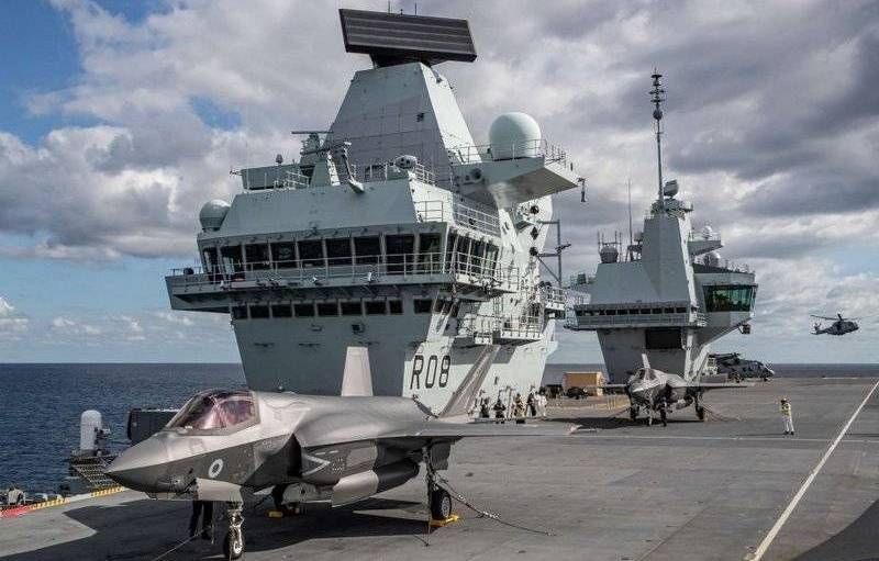 The new flagship of the British Royal Navy was the aircraft carrier Queen Elizabeth