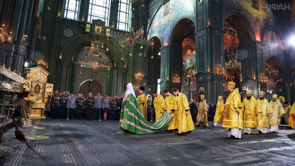 Patriarch Kirill holds the ceremony of consecration of the main temple of the Armed Forces of the Russian Federation
