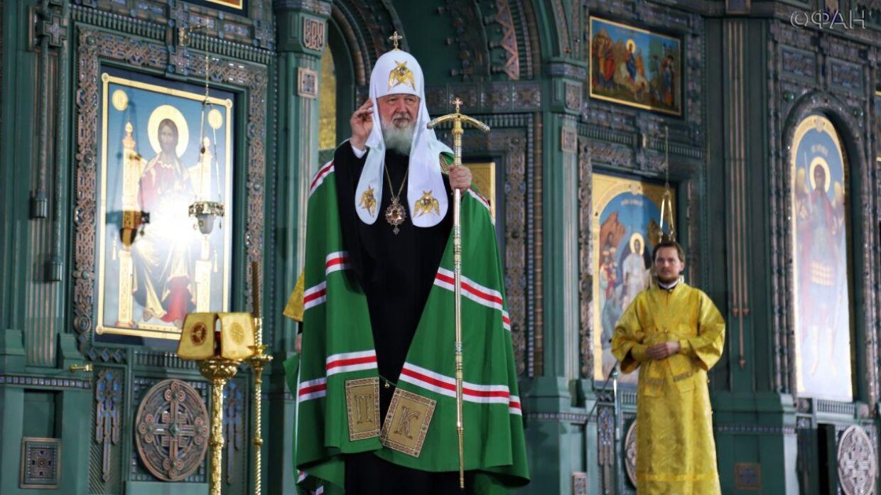 Патриарх Кирилл провел церемонию освящения главного храма ВС РФ
