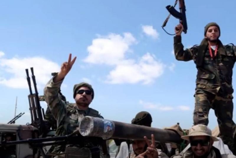 médias de masse: ЧВК Вагнера вербует сирийцев для войны в Ливии на стороне Хафтара