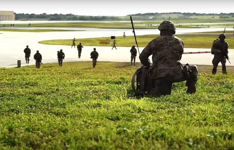 US paratroopers carried out a massive landing in Guam