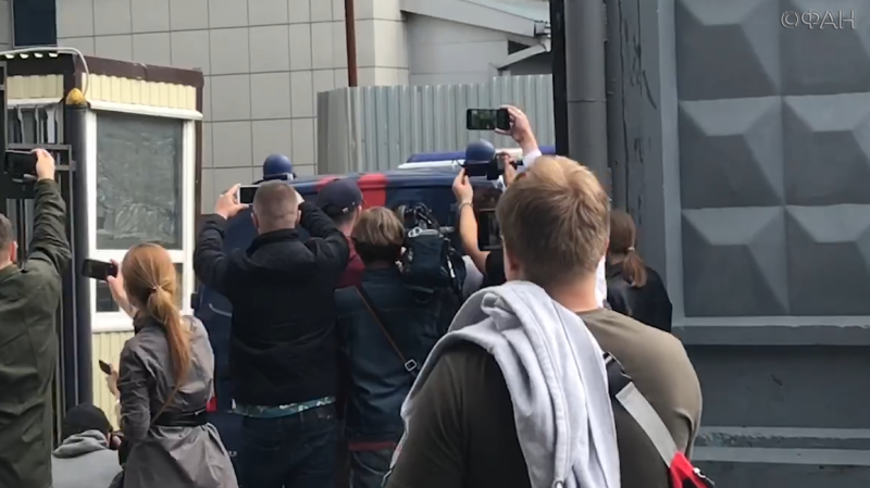 The van was delivered for interrogation to the SK building, FAN publishes video