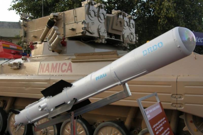 Индия провела испытания противотанковой управляемой ракеты Nag