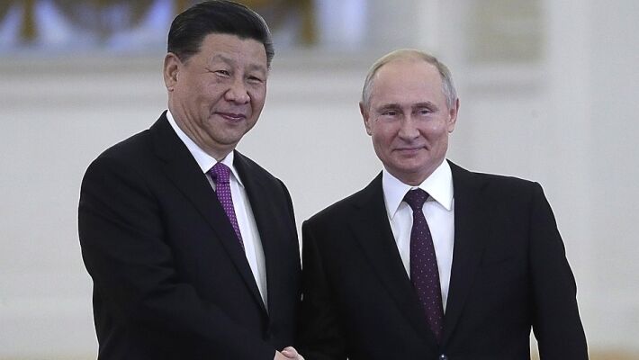 Противостояние США и Китая перестроит торговые потоки в пользу России