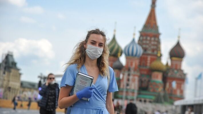 Россия выводит борьбу с коронавирусом на упреждение "второй волны"