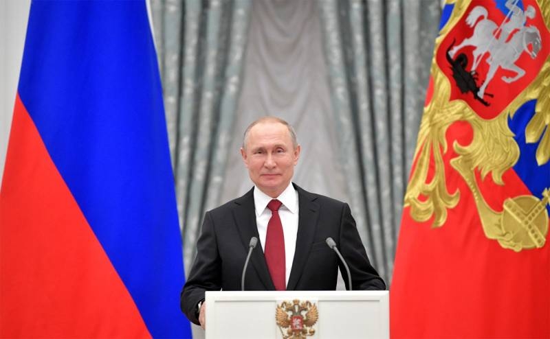 The British media hopes, что Путин оставит после себя «нормальную» country