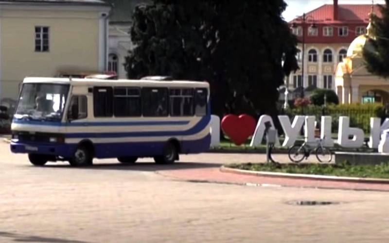 В Луцке захвачен автобус: чем это напоминает подобные преступления в СССР