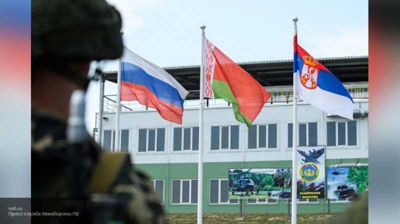 Defence Blog: Belarus pulled armored vehicles to the border with the Russian Federation