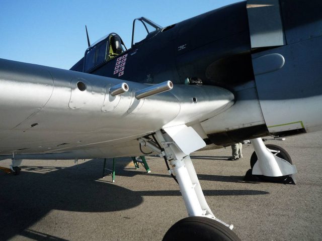 Боевые самолёты: сравнение F4U «Корсар» и F6F «Хэллкэт» 