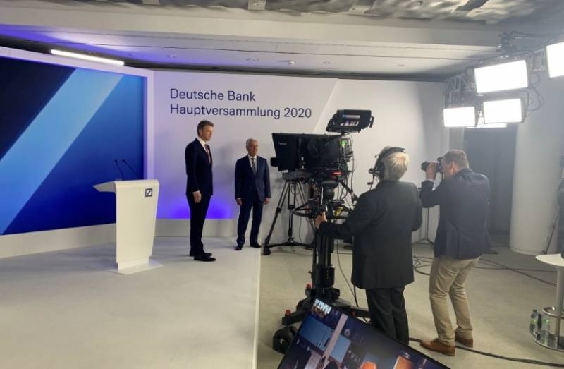 «Помогли долларовые транзакции»: Минфин США наказал «дочку» Deutsche Bank за несоблюдение крымских санкций
