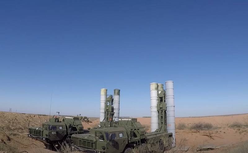 Shoigu announced the rearmament of two air defense regiments on the S-400 by the end of the year